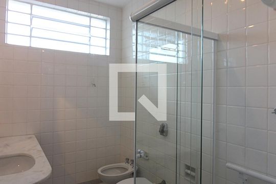 Quarto 1 - Suíte Banheiro de casa para alugar com 3 quartos, 235m² em Nova Petrópolis, São Bernardo do Campo