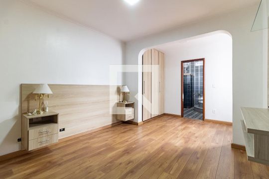 Suíte de casa à venda com 3 quartos, 200m² em Jardim Santa Cruz (sacoma), São Paulo