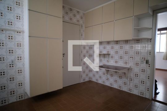 cozinha de apartamento para alugar com 3 quartos, 106m² em Pinheiros, São Paulo