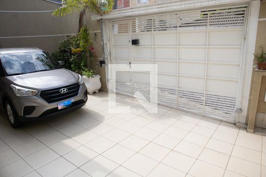 Garagem de casa à venda com 3 quartos, 100m² em Tremembé, São Paulo