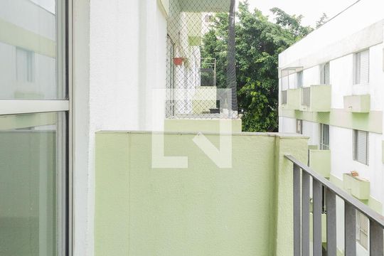 Sacada de apartamento à venda com 2 quartos, 58m² em Taboão, São Bernardo do Campo