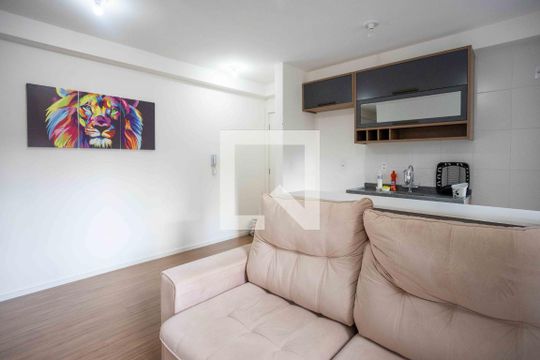 Sala de apartamento para alugar com 2 quartos, 45m² em Piraporinha, Diadema
