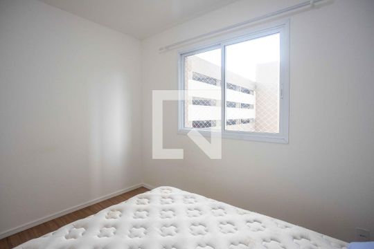 Quarto 1 de apartamento para alugar com 2 quartos, 45m² em Piraporinha, Diadema