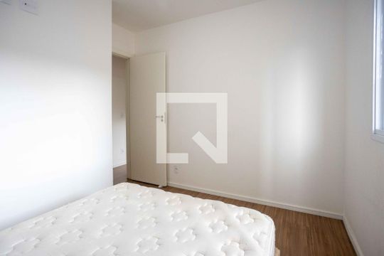 Quarto 1 de apartamento para alugar com 2 quartos, 45m² em Piraporinha, Diadema
