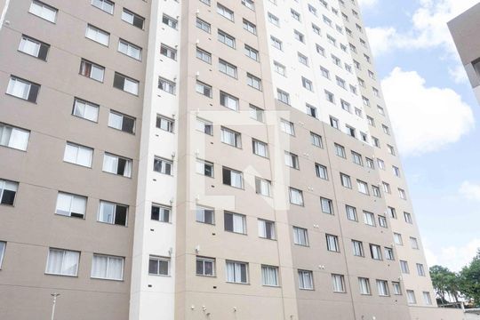Fachada do bloco de apartamento para alugar com 2 quartos, 45m² em Piraporinha, Diadema