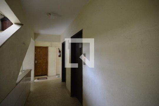 Hall de Entrada de kitnet/studio à venda com 1 quarto, 29m² em Liberdade, São Paulo