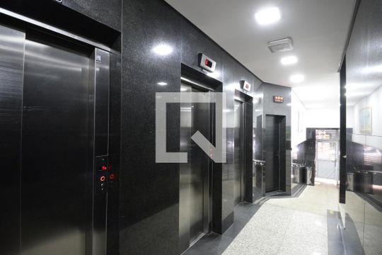 Hall de Entrada de kitnet/studio à venda com 1 quarto, 29m² em Liberdade, São Paulo