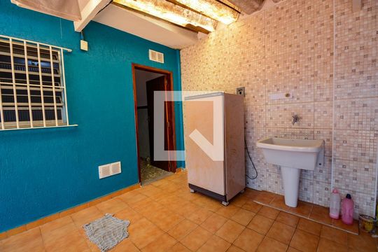 Área de Serviço de casa à venda com 2 quartos, 252m² em Independência, São Bernardo do Campo