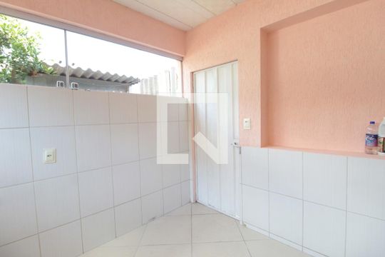 Area de Serviço de casa para alugar com 3 quartos, 180m² em Mantiqueira, Belo Horizonte