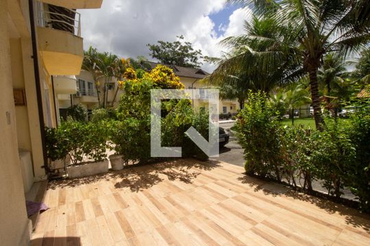 Varanda de casa de condomínio para alugar com 2 quartos, 98m² em Vargem Grande, Rio de Janeiro