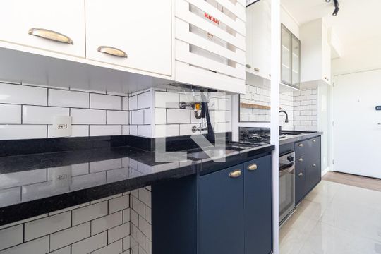Lavanderia de apartamento à venda com 3 quartos, 61m² em Parque Fongaro, São Paulo