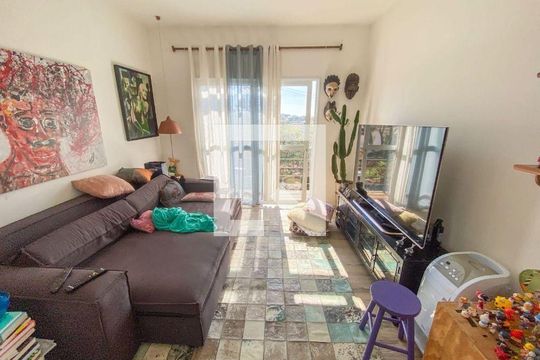 Casa à venda com 3 quartos, 350m² em Vila Romana, São Paulo