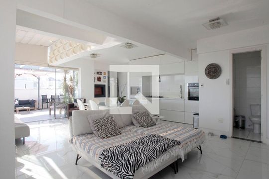 Sala 2 Cobertura de apartamento para alugar com 3 quartos, 200m² em Auxiliadora, Porto Alegre