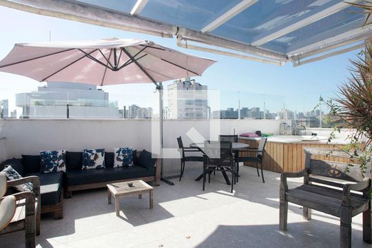 Varanda Cobertura de apartamento para alugar com 3 quartos, 200m² em Auxiliadora, Porto Alegre