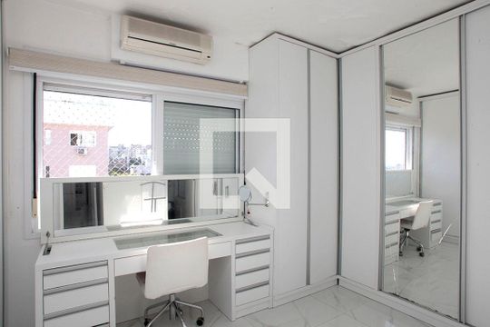 Quarto 1 Suíte de apartamento para alugar com 3 quartos, 200m² em Auxiliadora, Porto Alegre
