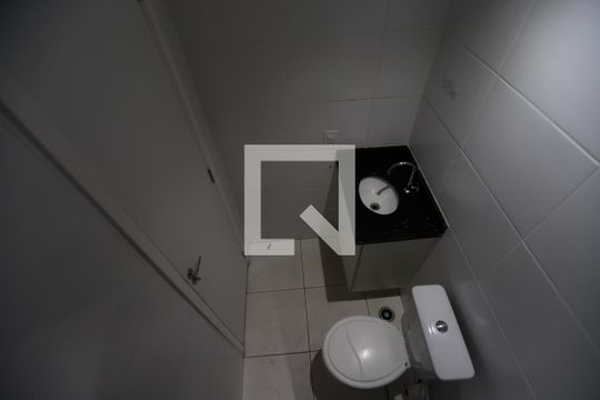Banheiro Corredor de apartamento à venda com 2 quartos, 40m² em Paraíso do Morumbi, São Paulo