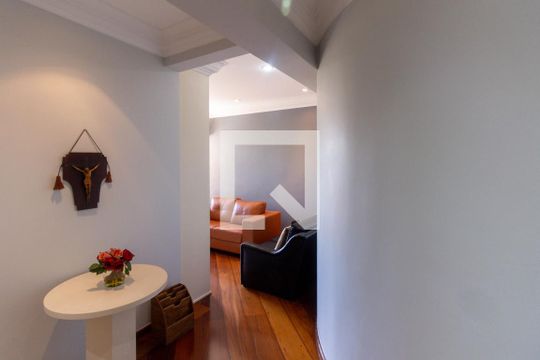Sala de TV de apartamento à venda com 3 quartos, 176m² em Vila Mariana, São Paulo