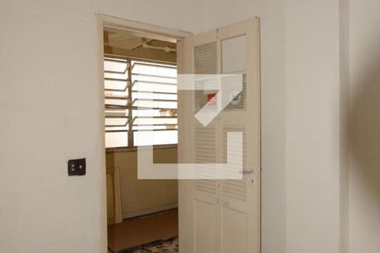 Quarto de Serviço de apartamento à venda com 2 quartos, 70m² em Penha, Rio de Janeiro
