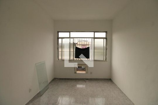 Sala de apartamento à venda com 2 quartos, 85m² em Vila da Penha, Rio de Janeiro