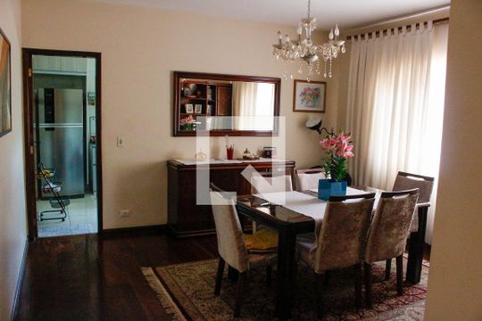 Sala de Jantar de casa para alugar com 3 quartos, 190m² em Jardim Colombo, São Paulo