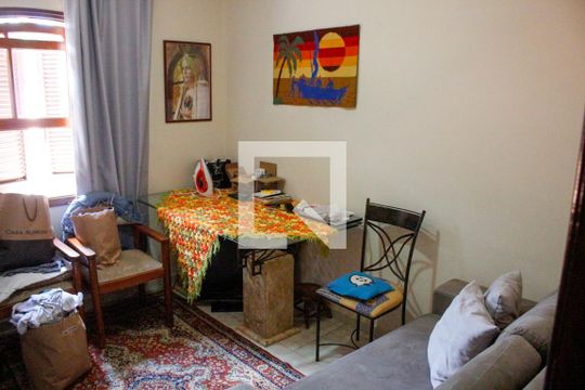 Quarto 3 de casa para alugar com 3 quartos, 190m² em Jardim Colombo, São Paulo