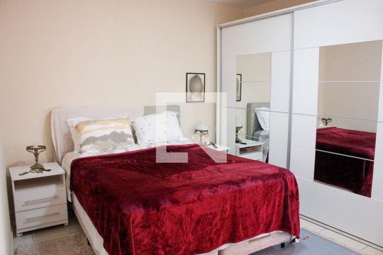 Quarto 1 de casa para alugar com 3 quartos, 190m² em Jardim Colombo, São Paulo