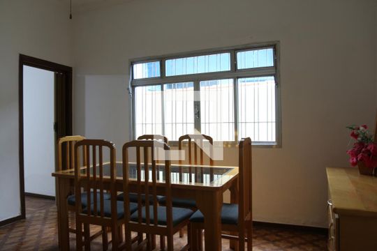 Casa à venda com 2 quartos, 150m² em Vila Bela, São Paulo