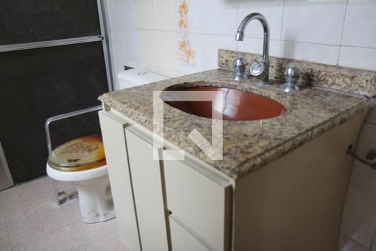 Banheiro de casa à venda com 2 quartos, 150m² em Vila Bela, São Paulo