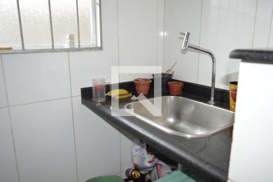 Área de Serviço de apartamento à venda com 2 quartos, 54m² em Centro, Contagem