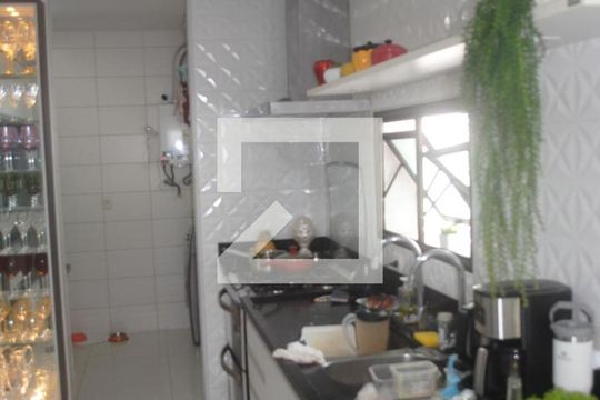 Cozinha de apartamento para alugar com 5 quartos, 196m² em Patamares, Salvador