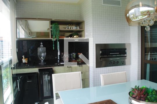 Varanda gourmet de apartamento para alugar com 5 quartos, 196m² em Patamares, Salvador