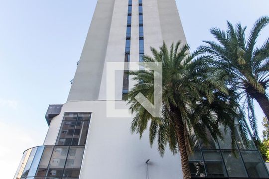 Vista da Rua de apartamento à venda com 2 quartos, 70m² em Empresarial 18 do Forte, Barueri