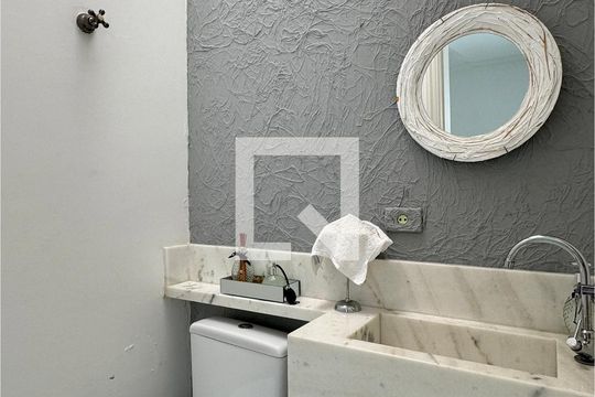 Lavabo de casa de condomínio à venda com 3 quartos, 351m² em Alphaville, Santana de Parnaíba