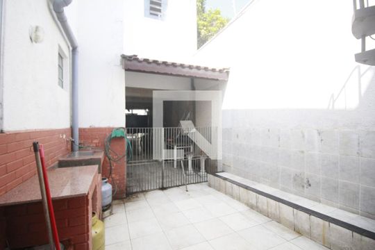 Churrasqueira-Garagem de casa à venda com 4 quartos, 140m² em Indianópolis, São Paulo