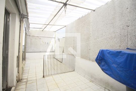 Varanda de casa à venda com 4 quartos, 140m² em Indianópolis, São Paulo