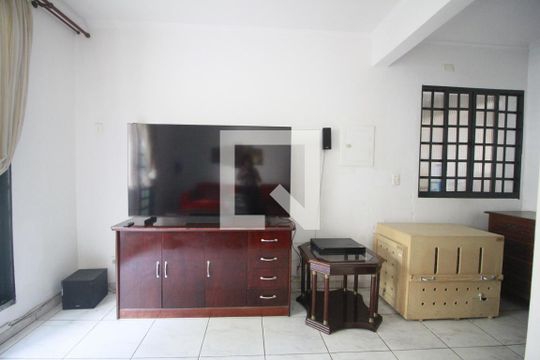 Sala de casa à venda com 4 quartos, 140m² em Indianópolis, São Paulo