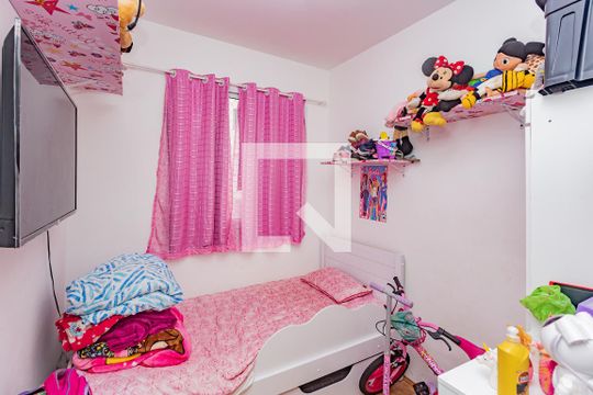 Quarto 1 de apartamento para alugar com 2 quartos, 32m² em Parque Fongaro, São Paulo