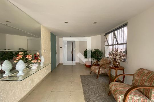 Hall social de apartamento à venda com 4 quartos, 211m² em Prado, Belo Horizonte