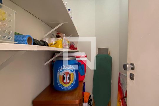 Despensa de apartamento à venda com 4 quartos, 211m² em Prado, Belo Horizonte