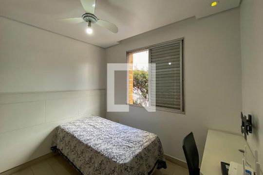Quarto 1 de apartamento à venda com 4 quartos, 211m² em Prado, Belo Horizonte