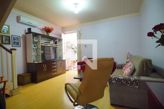 Sala de casa à venda com 2 quartos, 280m² em Floresta, Porto Alegre
