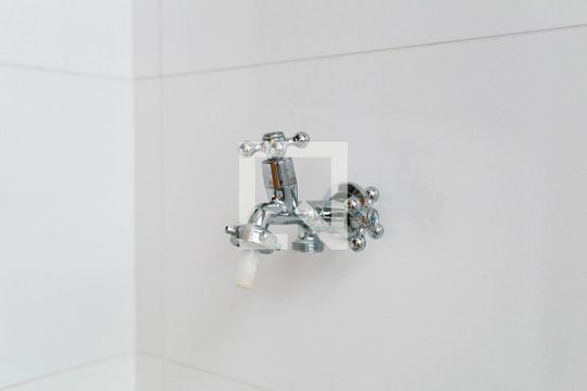 Lavanderia (Torneira) de apartamento para alugar com 2 quartos, 41m² em Vila Ré, São Paulo
