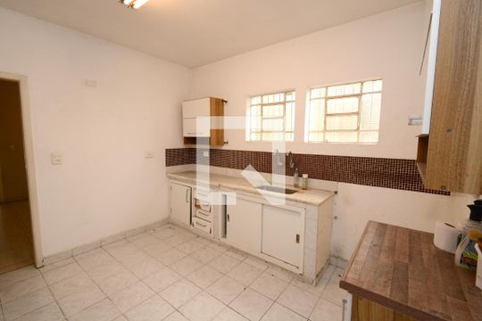 Cozinha de casa à venda com 3 quartos, 195m² em Vila Sofia, São Paulo