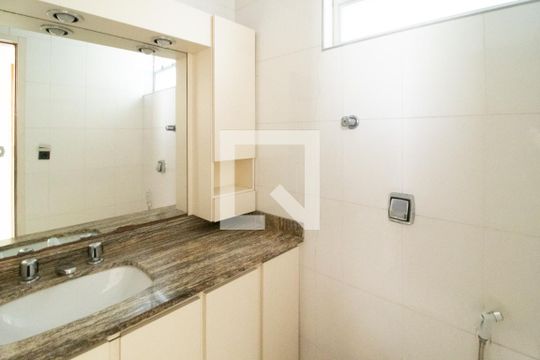 Banheiro de apartamento à venda com 3 quartos, 98m² em Tucuruvi, São Paulo