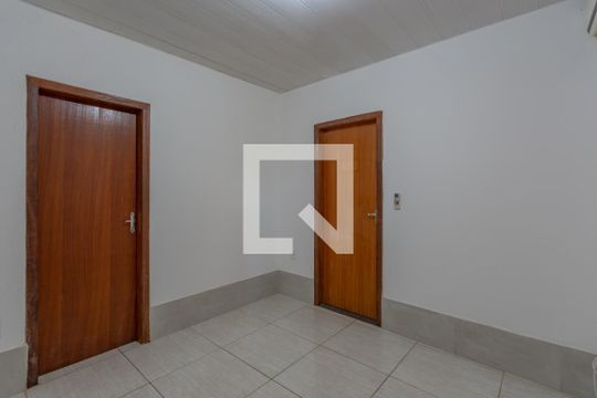 Sala de casa para alugar com 2 quartos, 110m² em Jaraguá, Belo Horizonte
