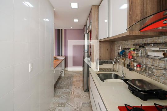 Cozinha de apartamento à venda com 2 quartos, 110m² em Santa Paula, São Caetano do Sul