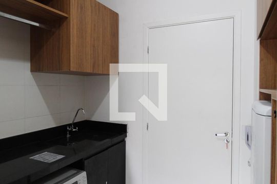 Cozinha de kitnet/studio para alugar com 1 quarto, 24m² em Vila Olímpia, São Paulo