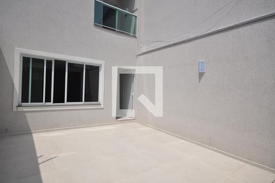 Garagem de casa à venda com 3 quartos, 125m² em Jardim Brasil (zona Norte), São Paulo