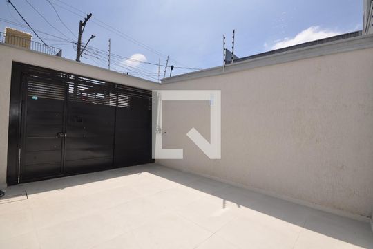 Garagem de casa à venda com 3 quartos, 125m² em Jardim Brasil (zona Norte), São Paulo