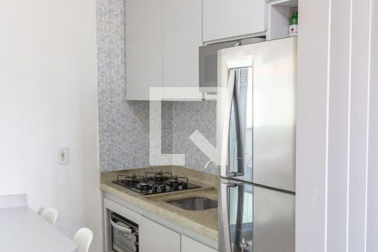 Cozinha de apartamento à venda com 2 quartos, 35m² em Vila Esperança, São Paulo